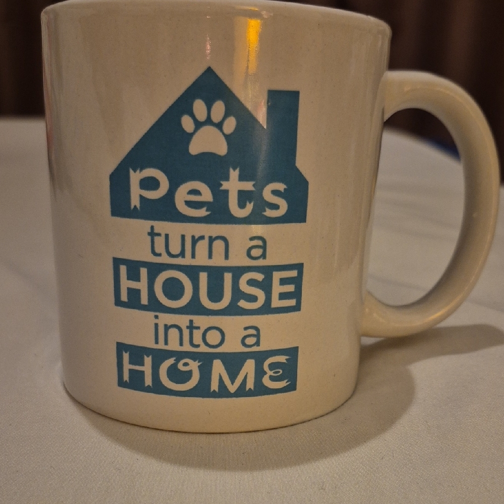 NWOT Royal Norfolk Cream and Blue Pet Mug